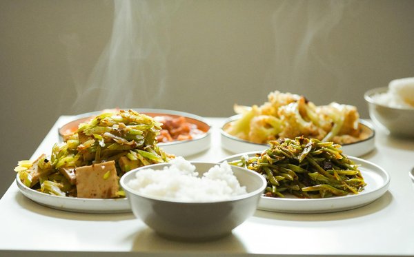 Effektive strategien zur nachhaltigen pflege von solarpanelen: maximieren sie deren leistung effizient!